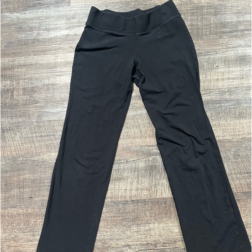 No Nonsense mid rise flared yoga pants